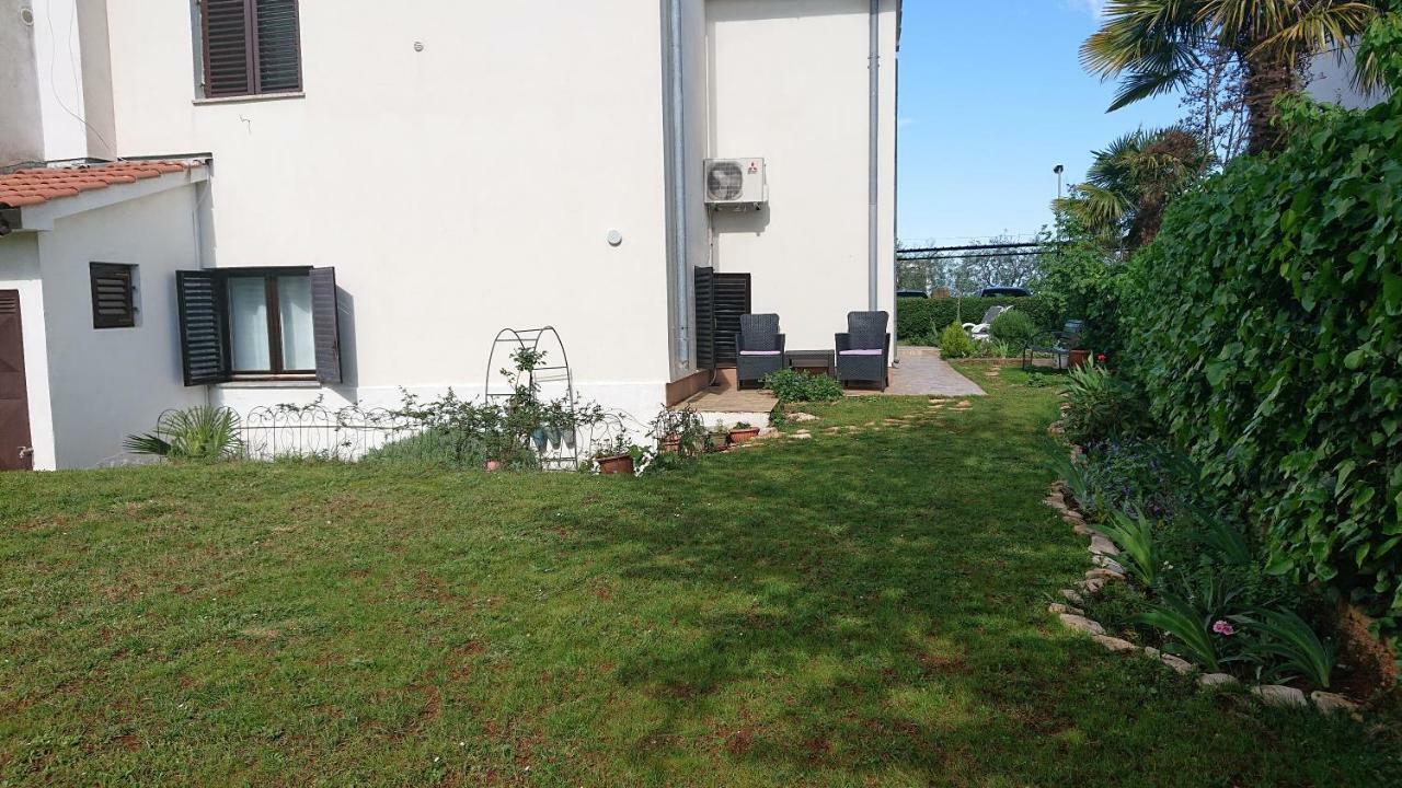 Apartment Devcic Poreč Eksteriør bilde