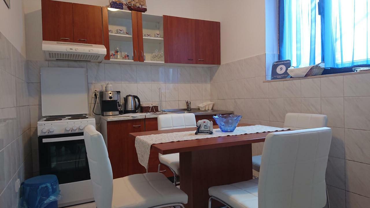 Apartment Devcic Poreč Eksteriør bilde
